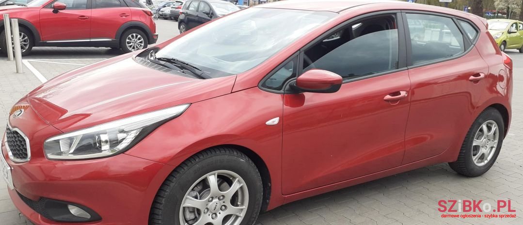 2012' Kia Ceed photo #3