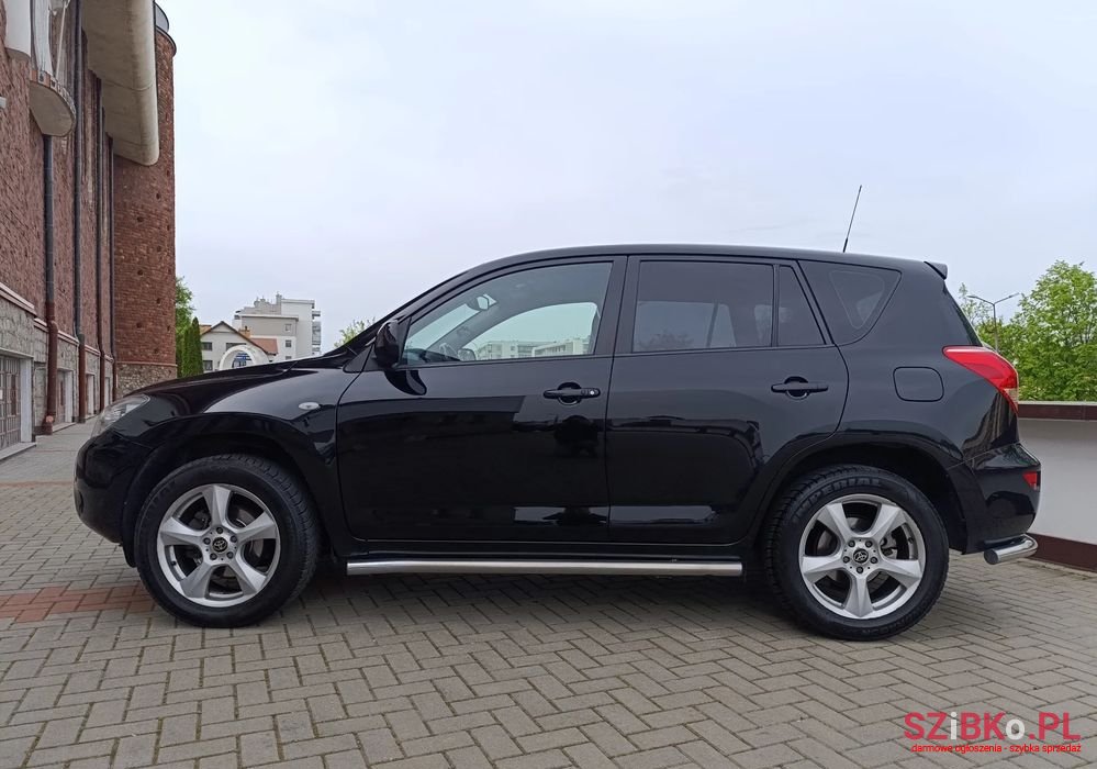 2006' Toyota RAV4 photo #4