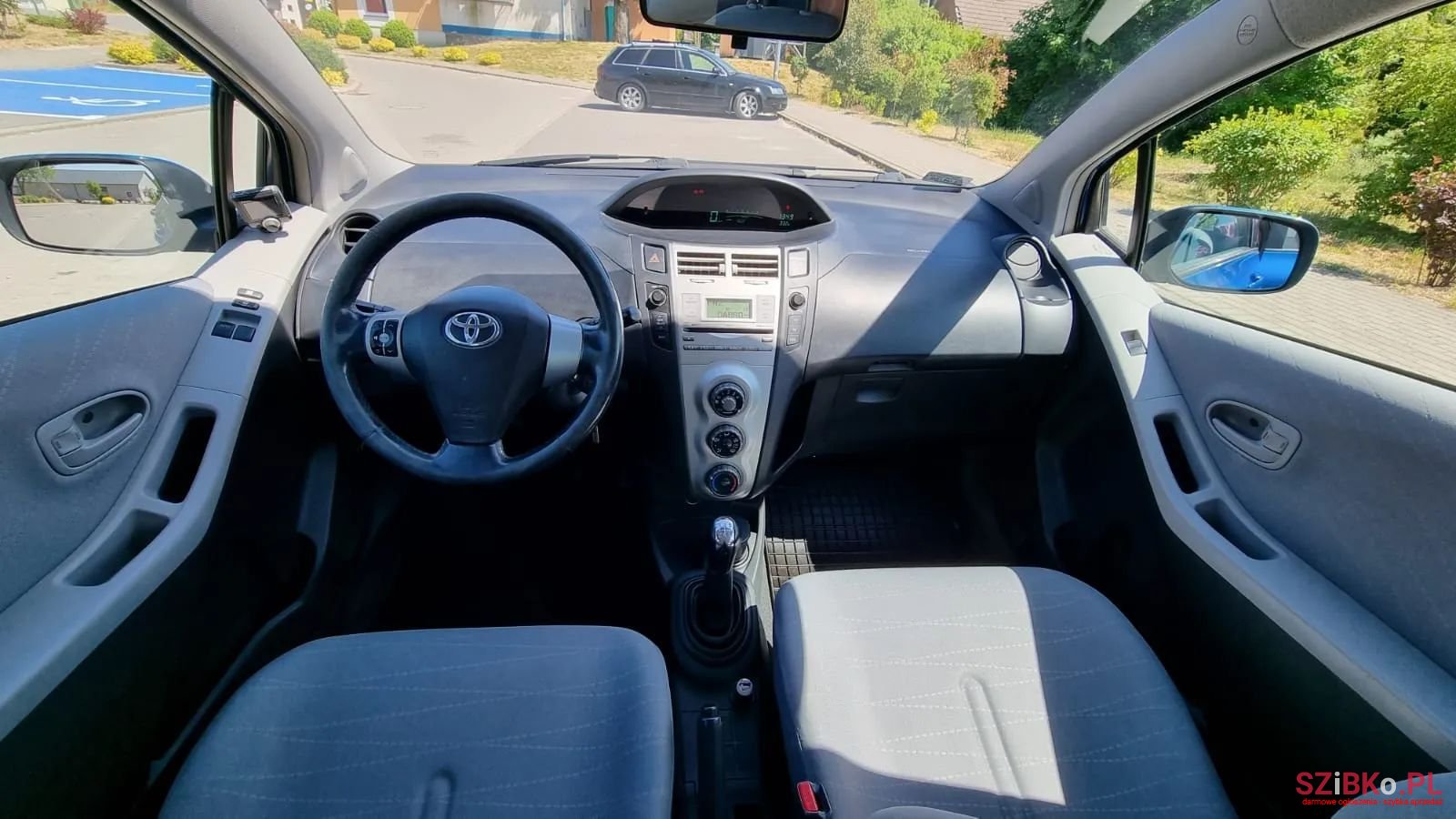 2006' Toyota Yaris photo #5