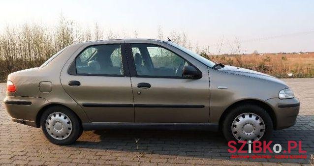 2003' Fiat Albea photo #2