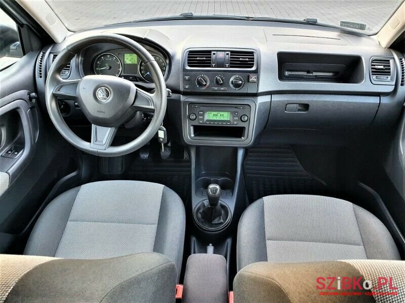 2014' Skoda Fabia photo #5