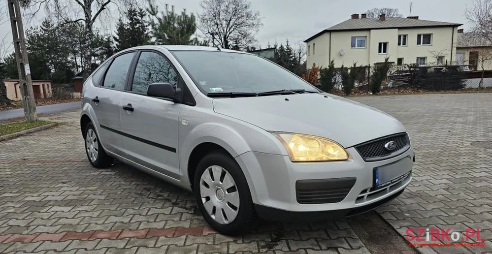 2007' Ford Focus photo #4