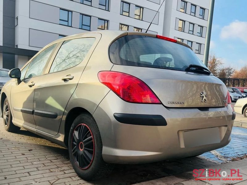 2010' Peugeot 308 photo #3