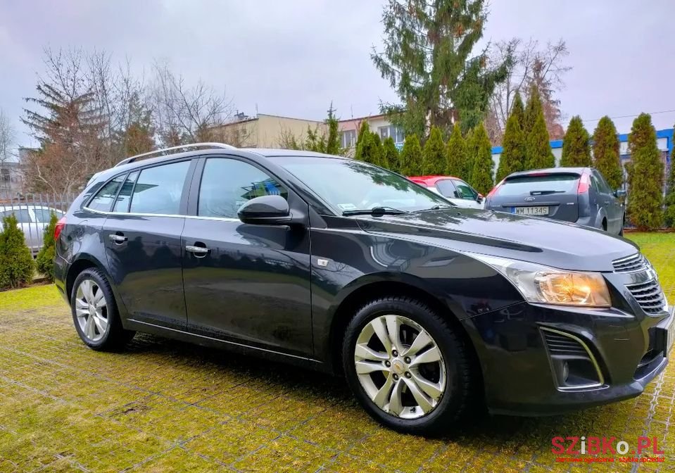 2012' Chevrolet Cruze photo #1