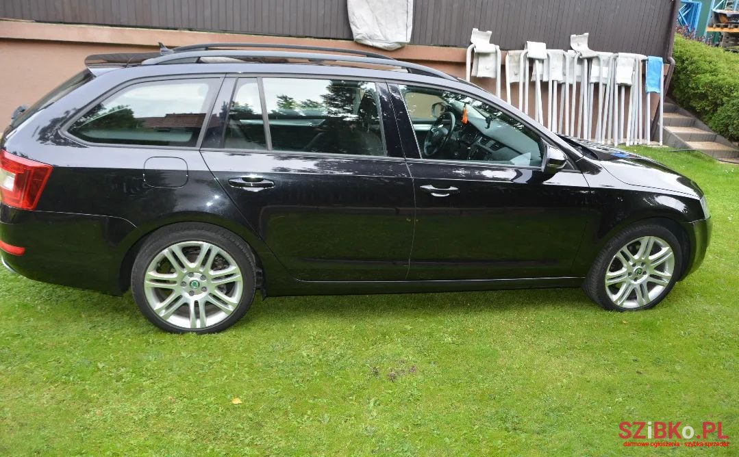 2015' Skoda Octavia photo #4