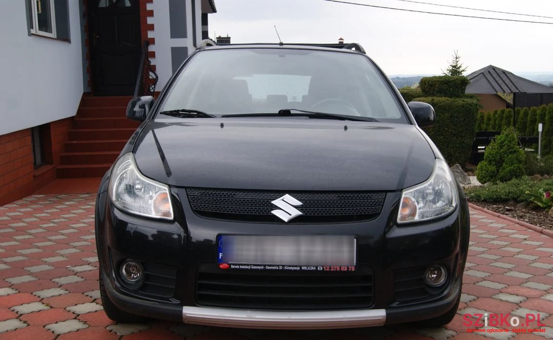 2007' Suzuki SX4 photo #2