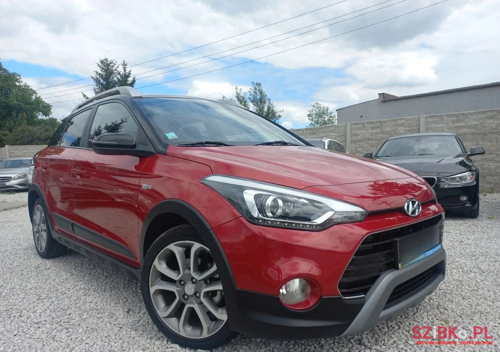 2020' Hyundai i20 photo #1