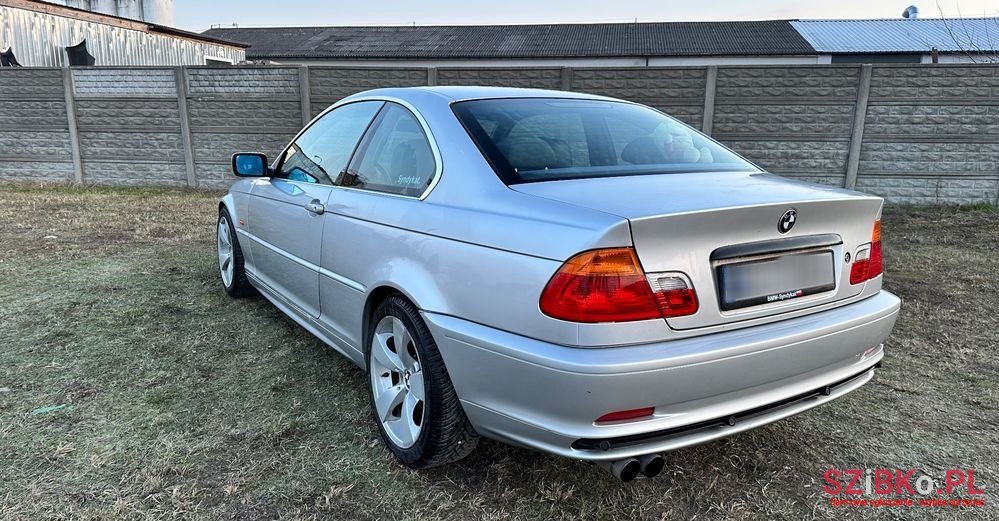 2000' BMW 3 Series 320I photo #2
