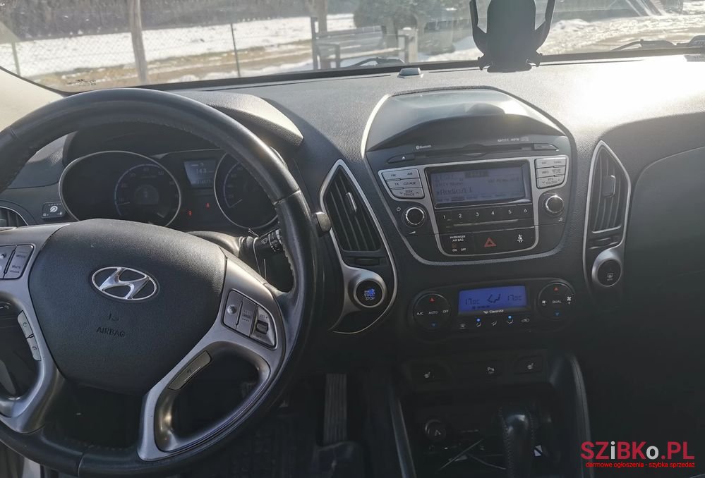 2010' Hyundai ix35 photo #3