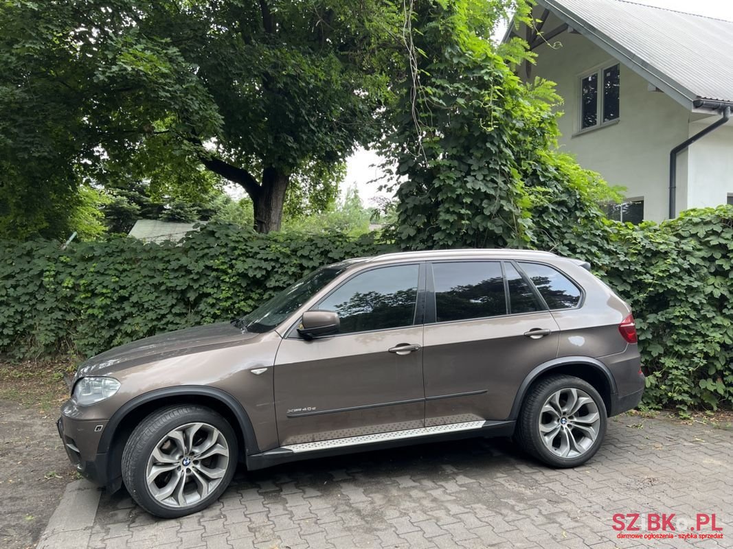 2011' BMW X5 photo #2