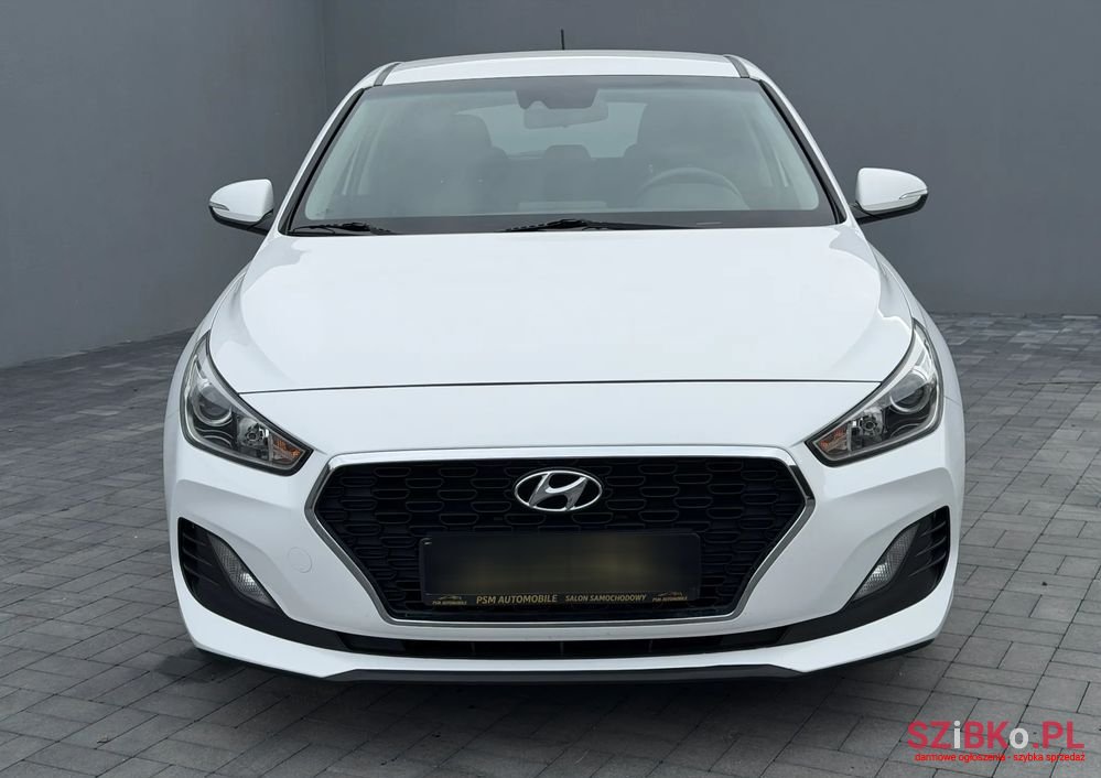 2019' Hyundai i30 1.4 Classic + photo #4