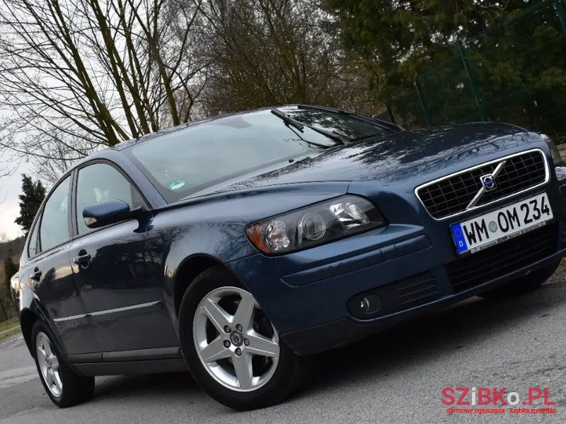 2005' Volvo S40 photo #2