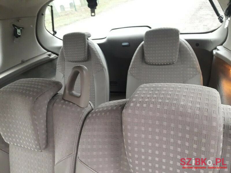 2004' Renault Scenic photo #6