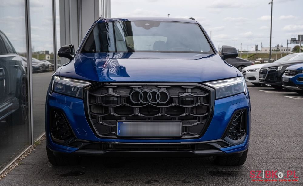 2024' Audi Q7 photo #1
