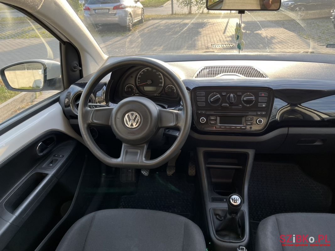 2014' Volkswagen Up! photo #6