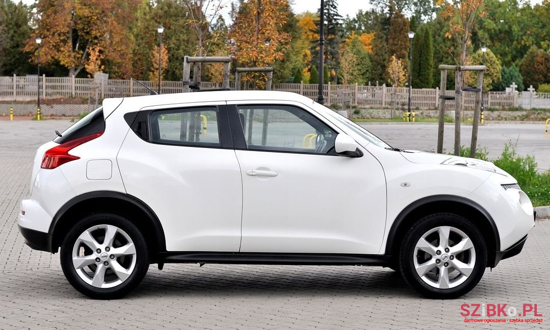 2011' Nissan Juke photo #3