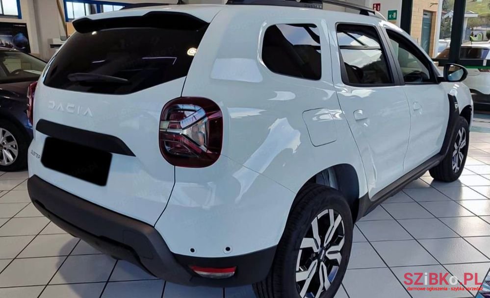 2023' Dacia Duster photo #3