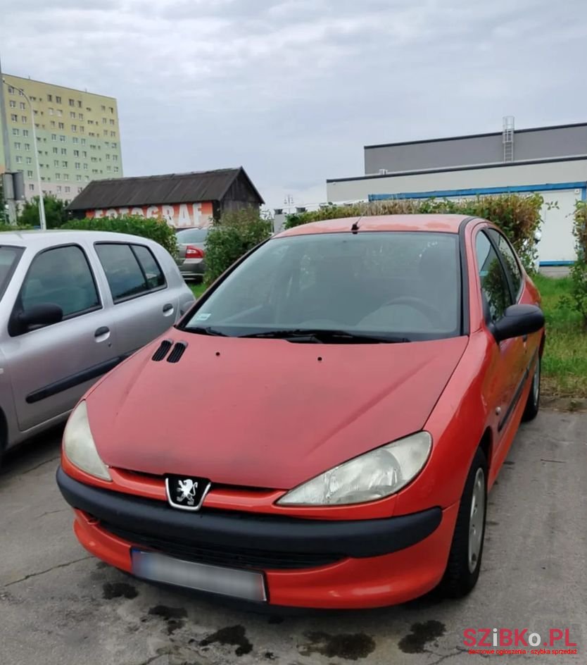 2000' Peugeot 206 photo #1