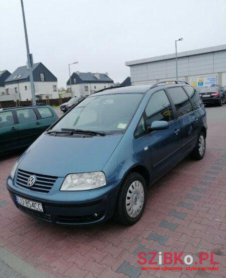 2002' Volkswagen Sharan photo #1
