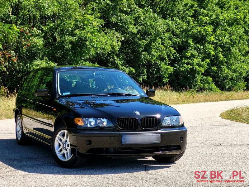 2005' BMW 3 Series 318D Touring photo #1