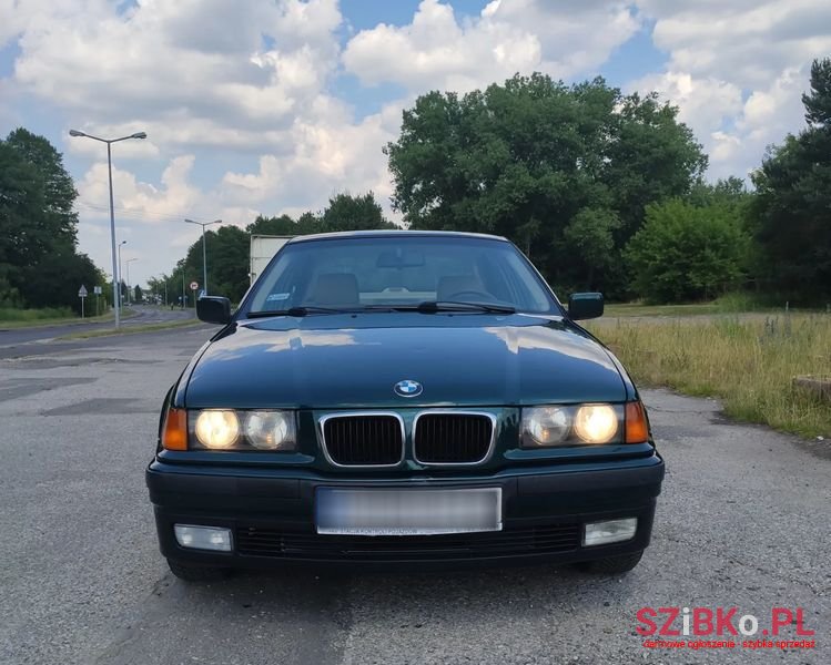 1997' BMW 3 Series 318I photo #2