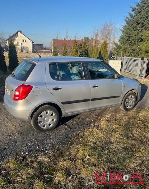 2008' Skoda Fabia 1.4 16V Classic photo #2