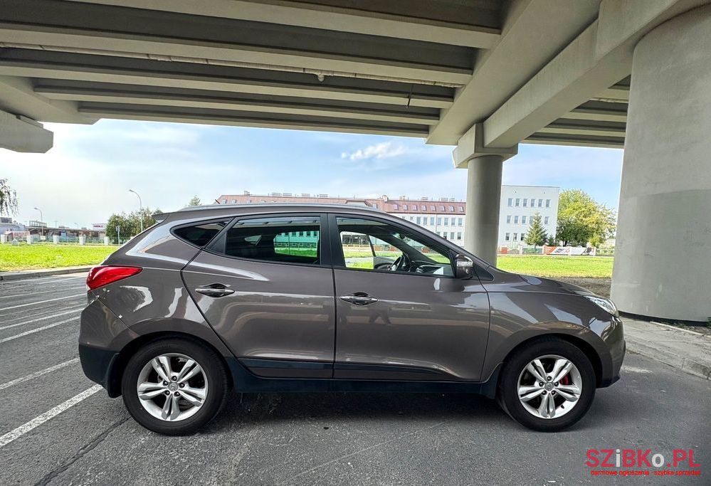 2012' Hyundai ix35 photo #5