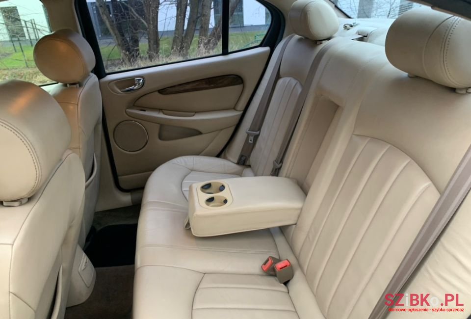 2003' Jaguar X-Type photo #5