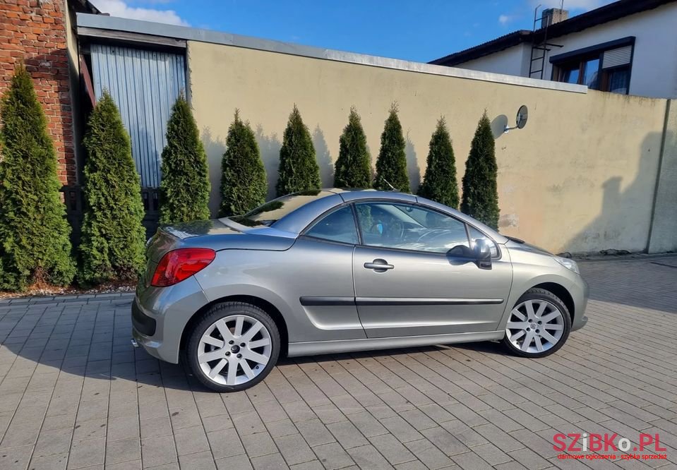 2008' Peugeot 207 photo #5