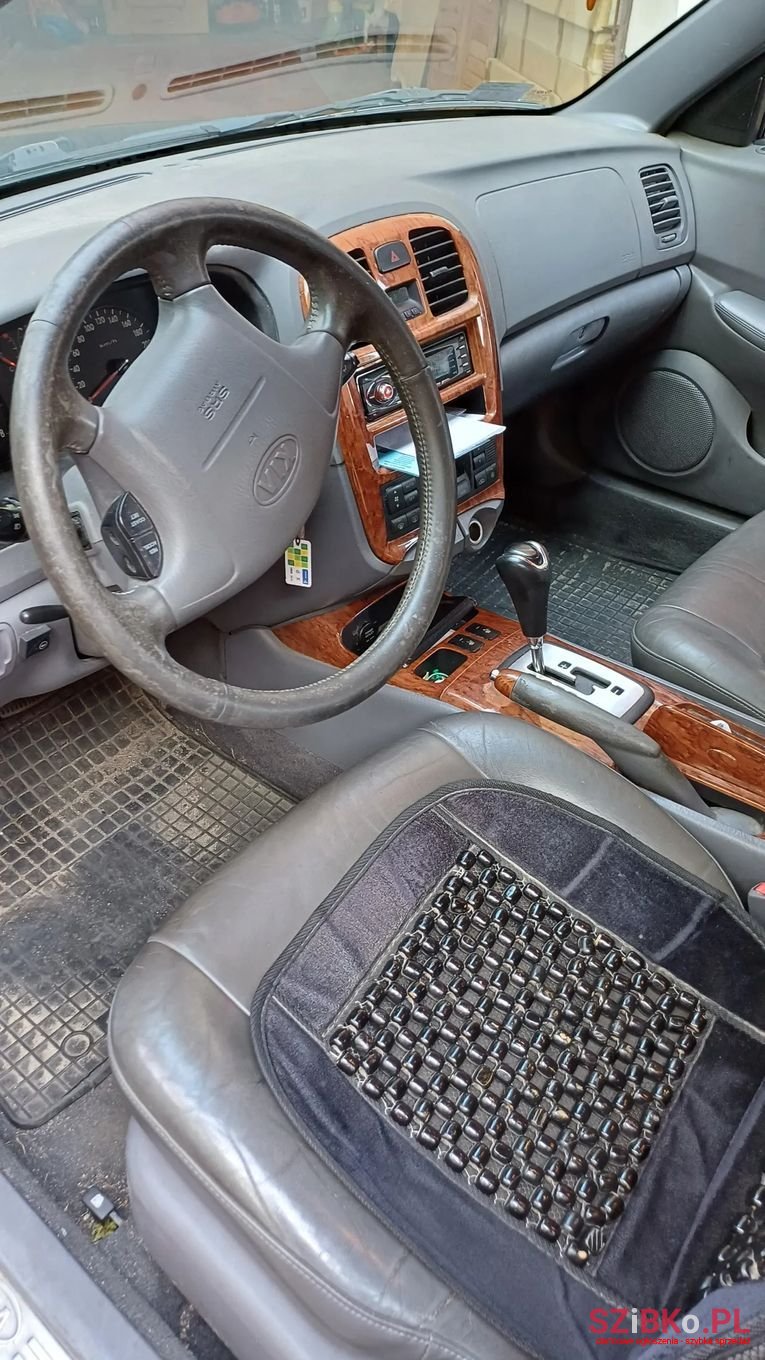 2001' Kia Magentis photo #4