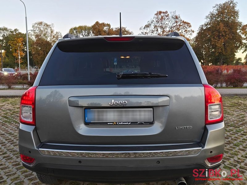 2012' Jeep Compass 2.0 4X2 Limited photo #4