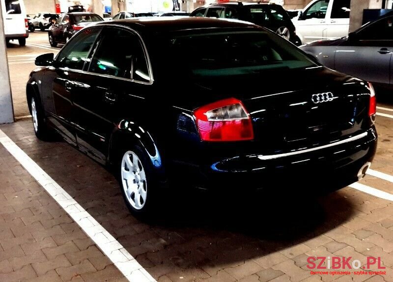 2001' Audi A4 photo #1