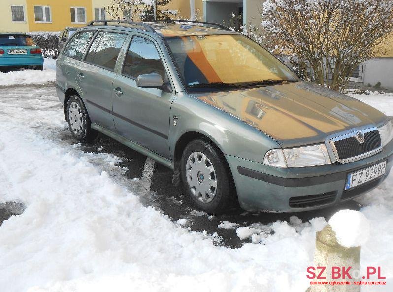 2003' Skoda Octavia photo #3