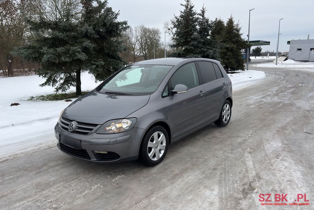 2006' Volkswagen Golf 2.0 Tdi Goal photo #1