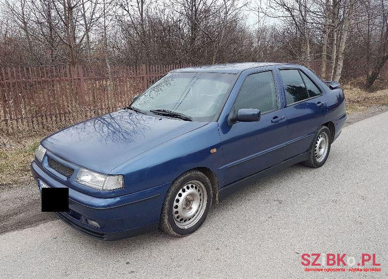 1999' SEAT Toledo photo #2