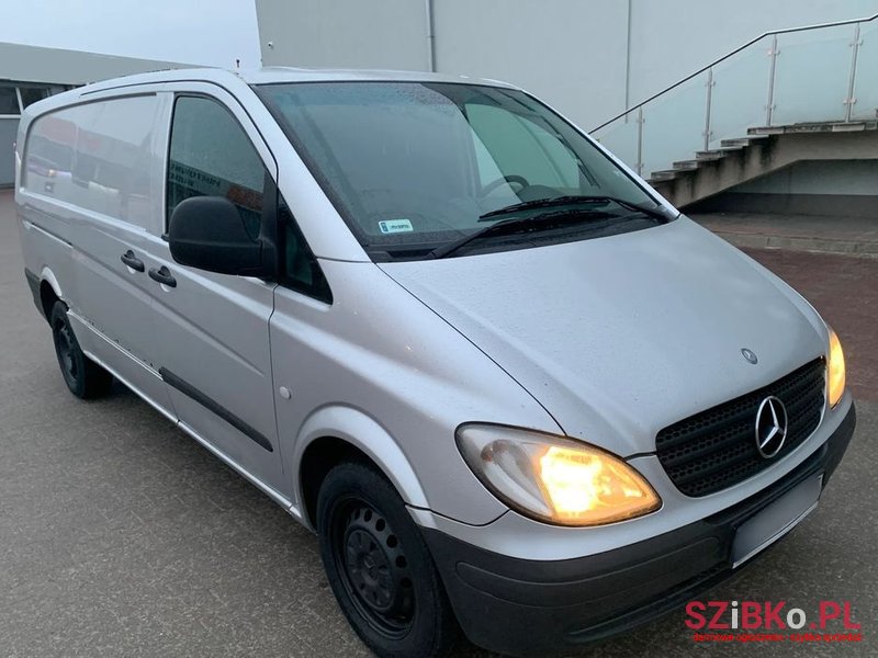 2004' Mercedes-Benz Vito photo #4