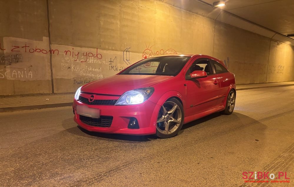 2008' Opel Astra 2.0 Turbo Opc photo #1