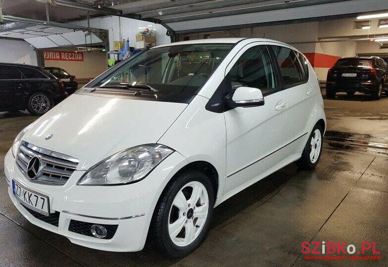 2009' Mercedes-Benz Klasa A photo #1