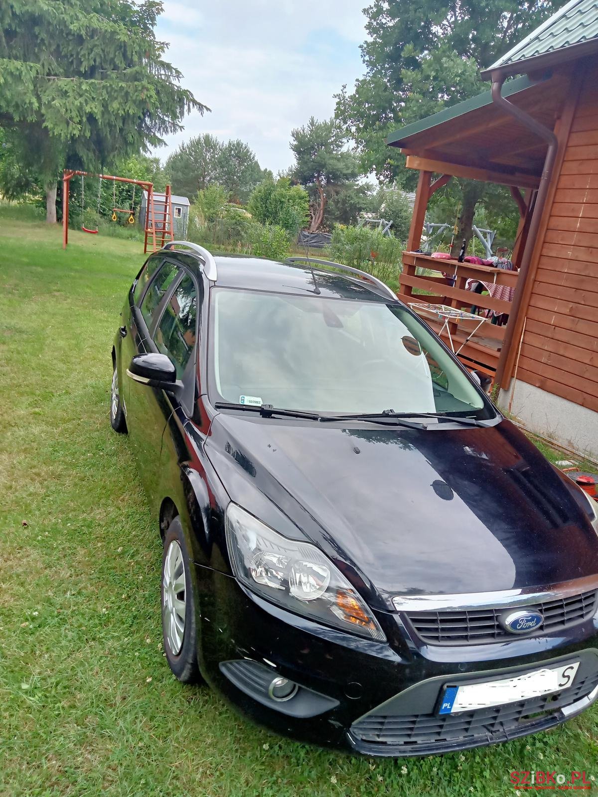 2010' Ford Focus photo #4