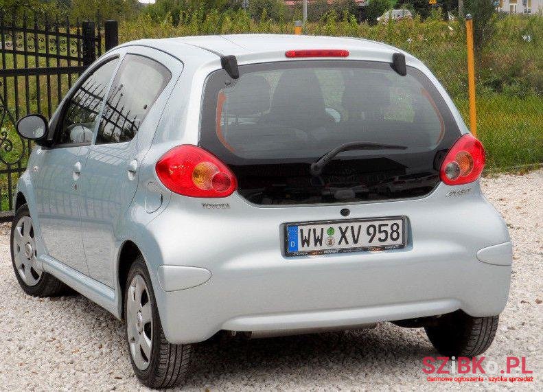 2007' Toyota Aygo photo #1