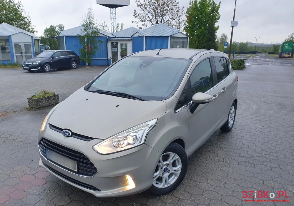 2013' Ford B-MAX photo #4