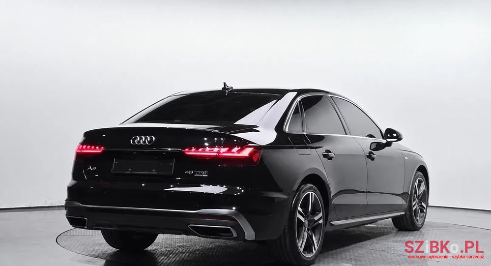 2021' Audi A4 Limousine photo #2