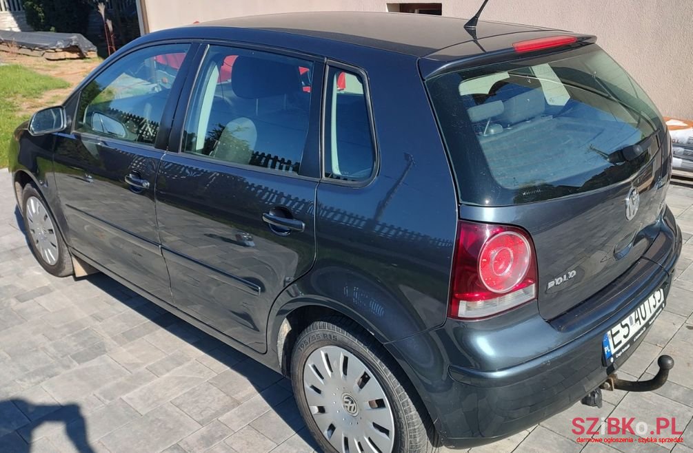 2007' Volkswagen Polo photo #3