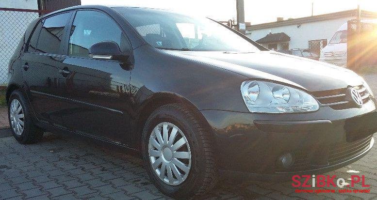 2007' Volkswagen Golf photo #1