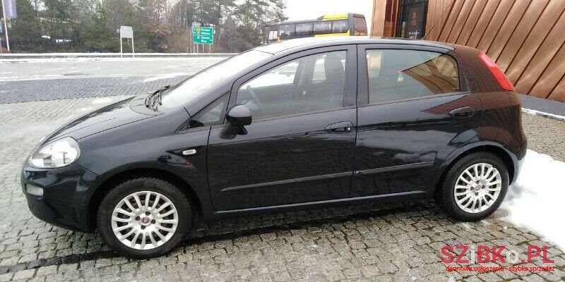 2016' Fiat Punto photo #5
