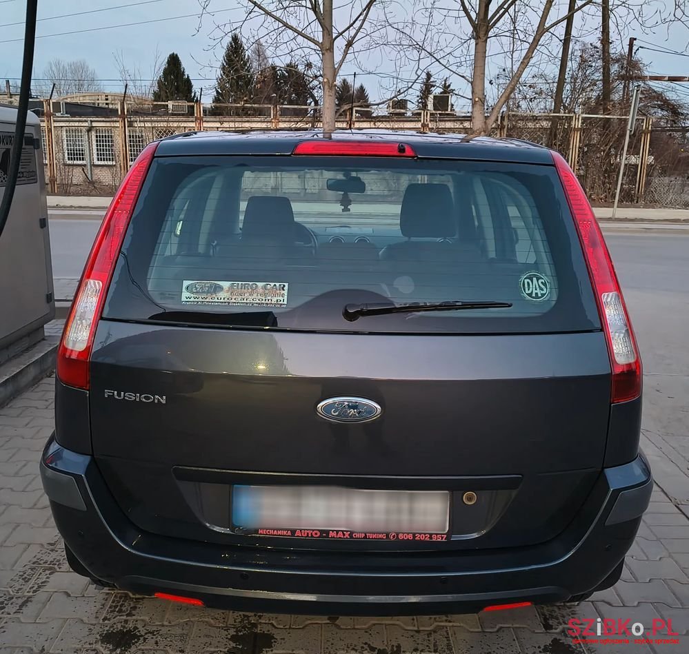 2005' Ford Fusion 1.4 Trend X100 / Fx Gold photo #3