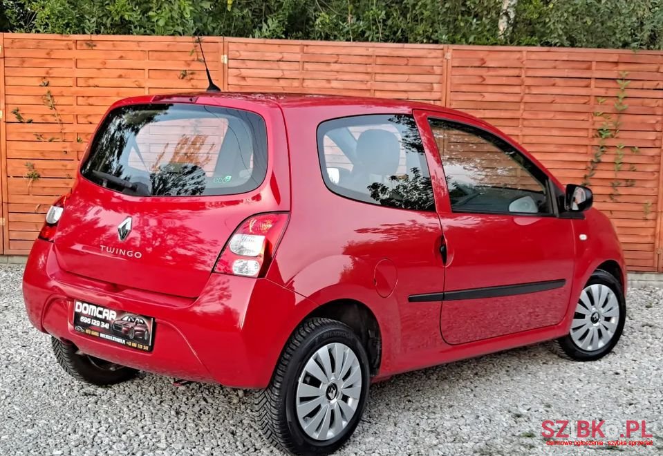 2011' Renault Twingo photo #1