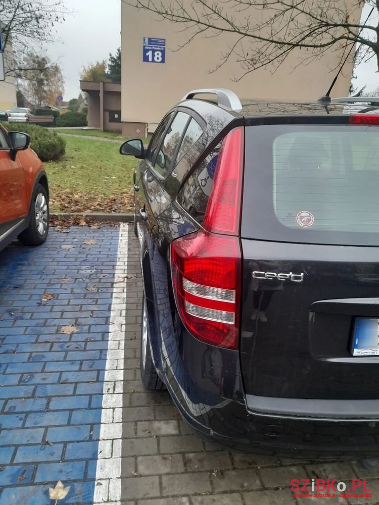 2009' Kia Ceed photo #4