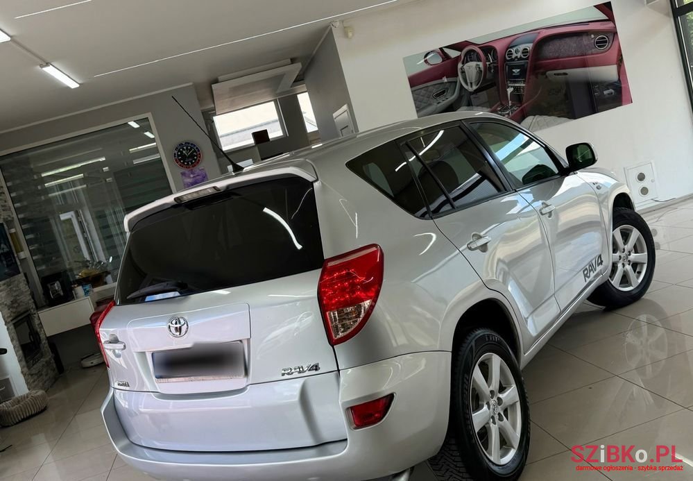 2008' Toyota RAV4 2.2 D-4D Luna photo #5