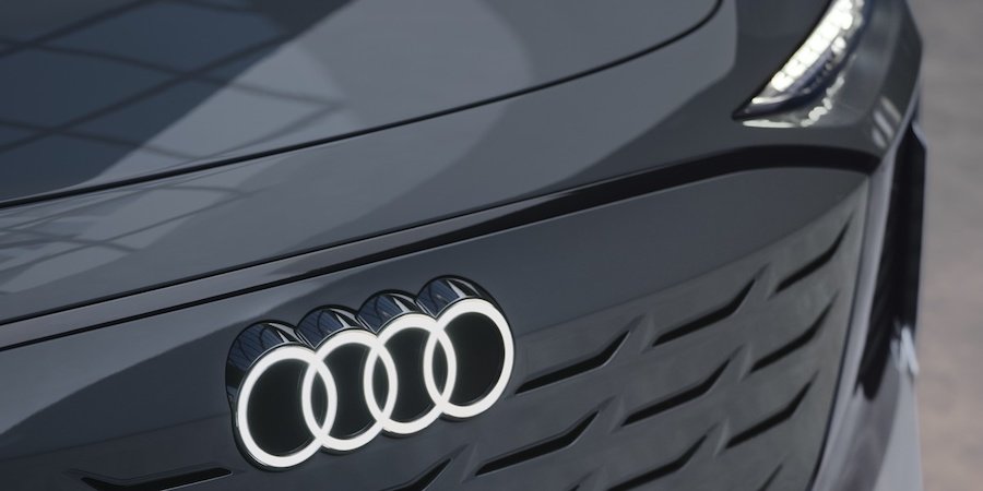 Audi A6 Avant Teaser